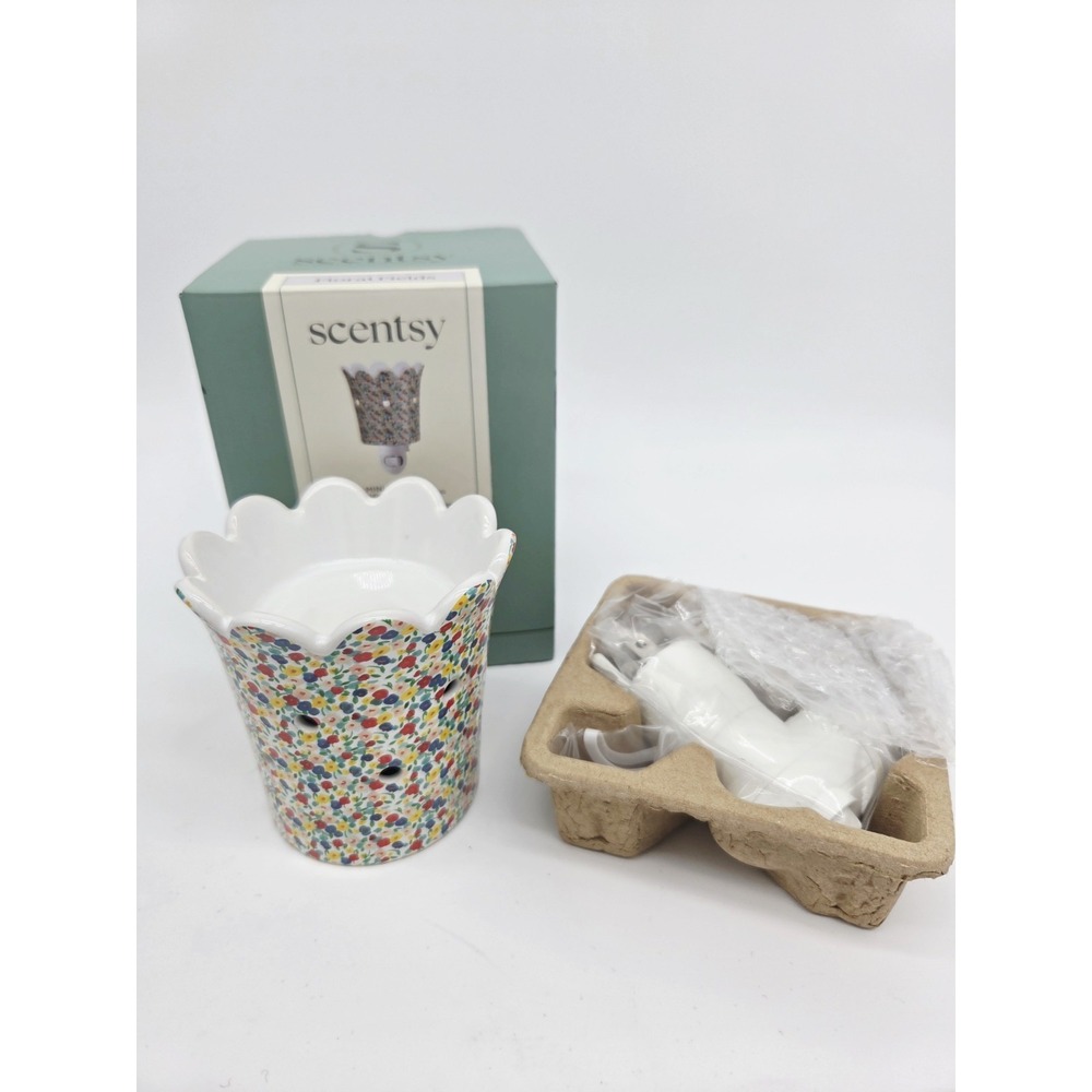 Scentsy Floral Fields Mini Wax Warmer With Bulb Multi Color Plug In Nightlight